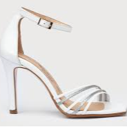Sandalia blanca de mujer con pulsera cerrada | Calzados Quesada