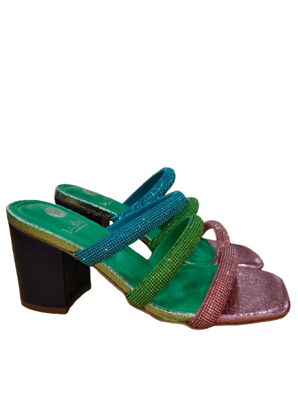 SANDALIA TACON ALTO BRILLO